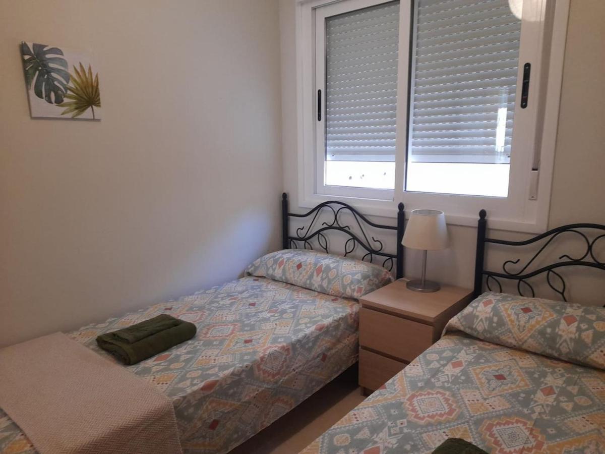 Apartamento Con Piscina Cerca De La Playa 加鲁查 外观 照片