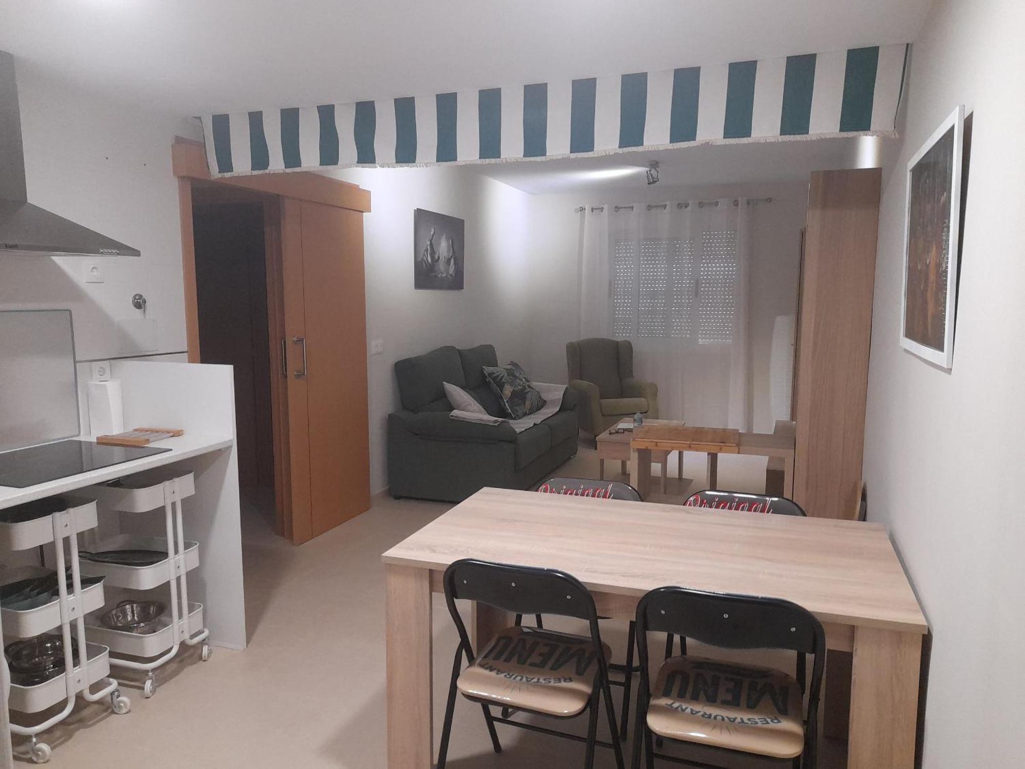 Apartamento Con Piscina Cerca De La Playa 加鲁查 外观 照片