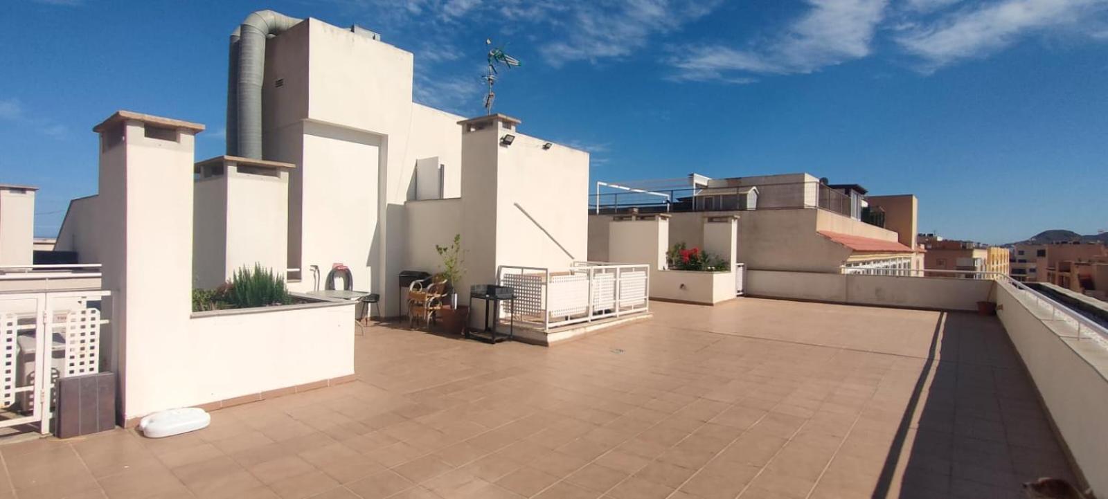 Apartamento Con Piscina Cerca De La Playa 加鲁查 外观 照片