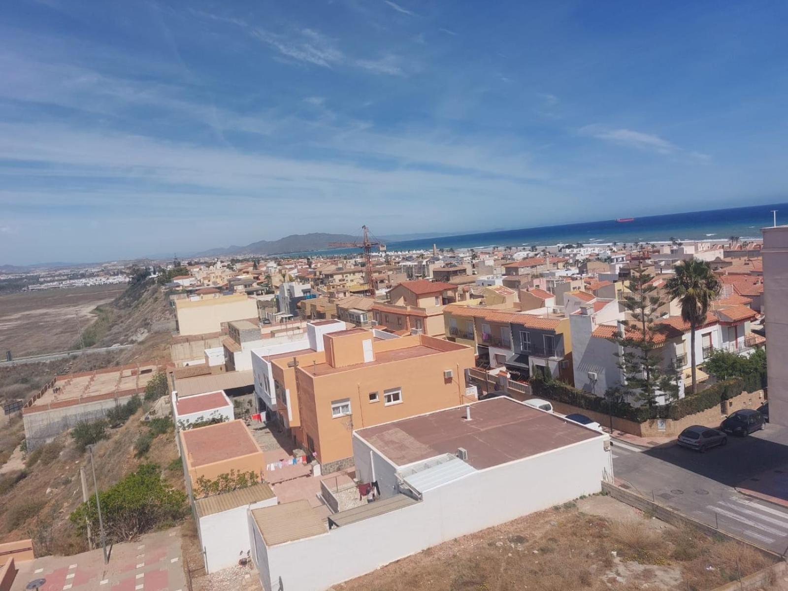 Apartamento Con Piscina Cerca De La Playa 加鲁查 外观 照片